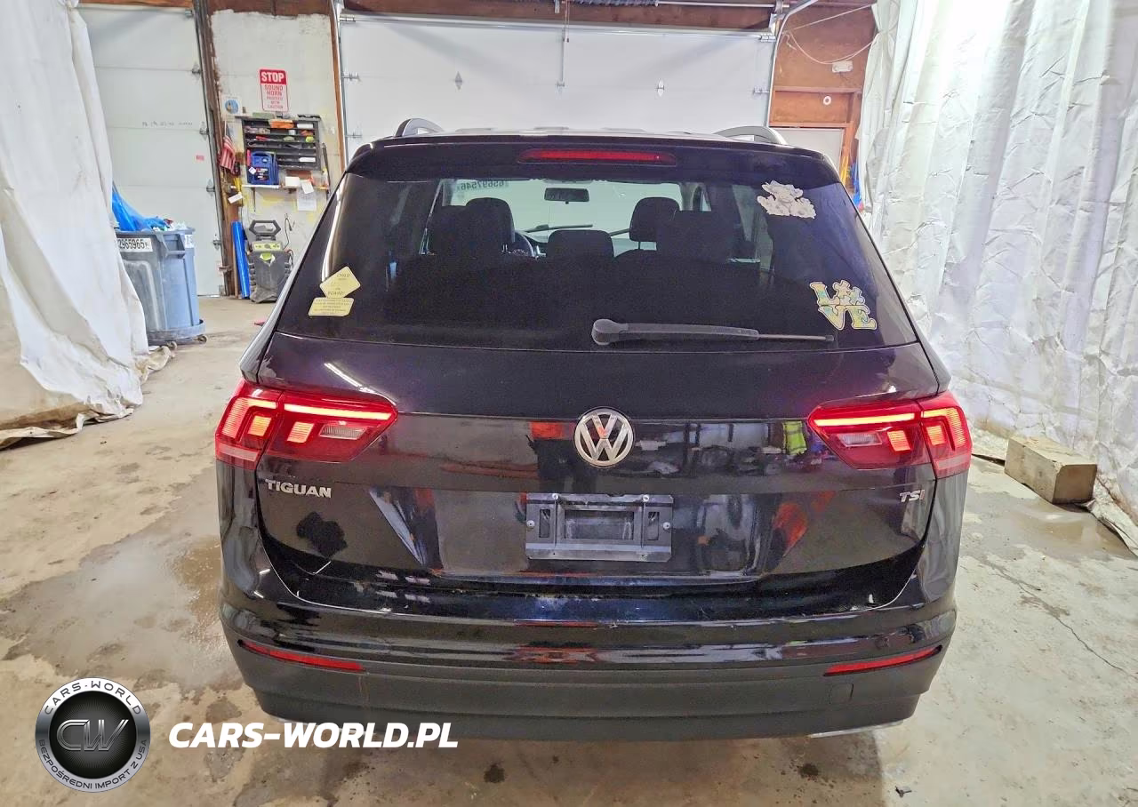 2018 Volkswagen Tiguan S VIN:3VV1B7AX0JM126328 - 6