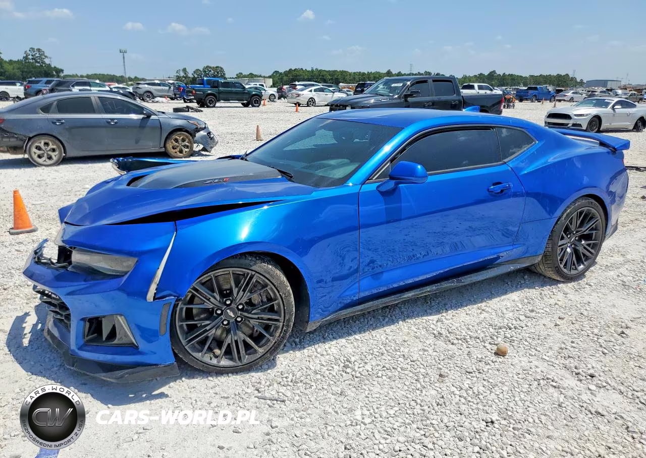 2018 Chevrolet Camaro Zl1 VIN:1G1FK1R60J0156356 - 1