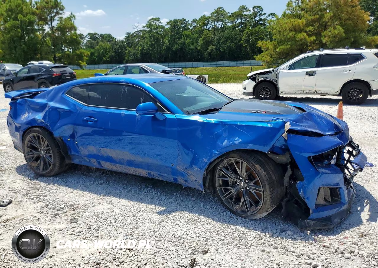 2018 Chevrolet Camaro Zl1 VIN:1G1FK1R60J0156356 - 4