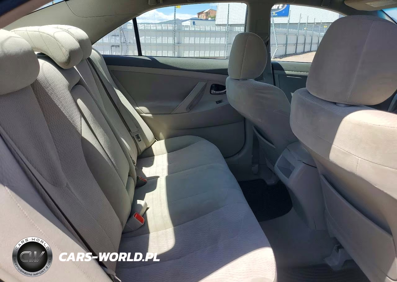 2010 Toyota Camry Le VIN:4T1BF3EKXAU540688 - 10