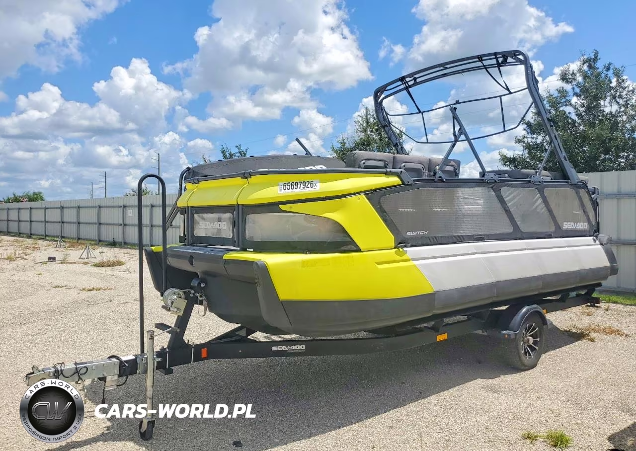 2022 Sea-Doo Switch Cruise 21-230 Pontoon Boat VIN:YDVC05685222 - 2