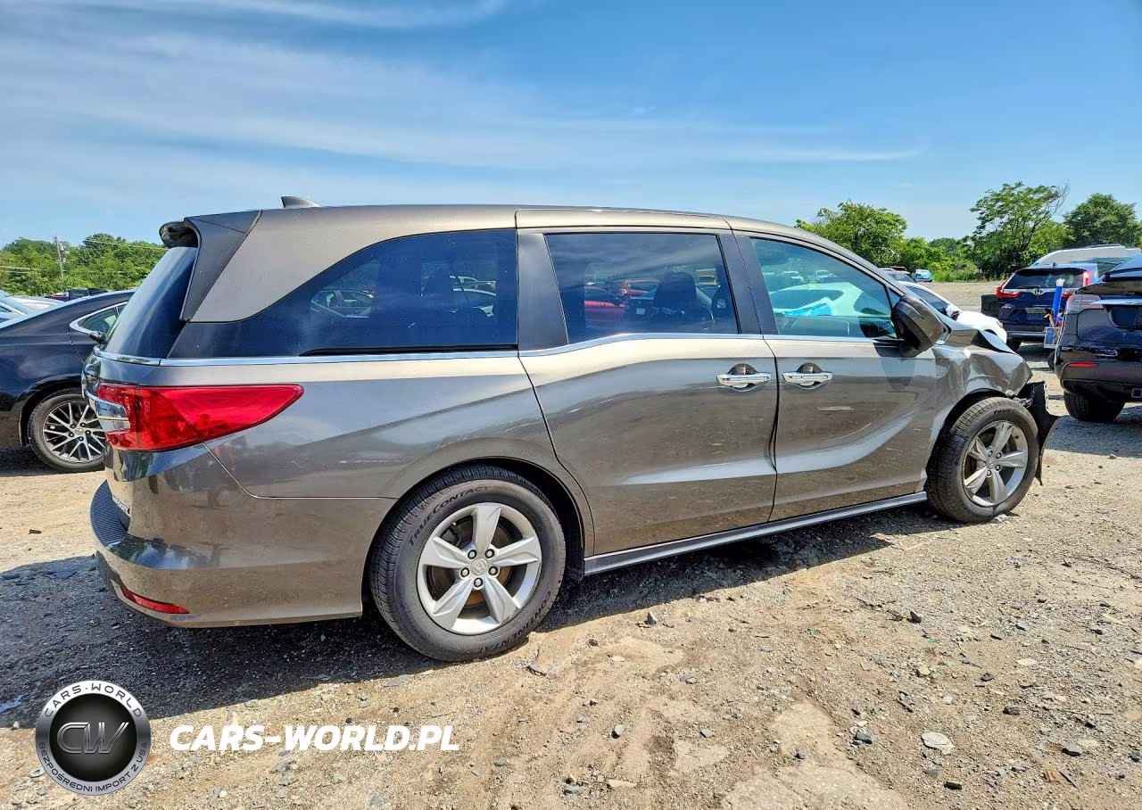 2018 Honda Odyssey Exl VIN:5FNRL6H75JB014918 - 3
