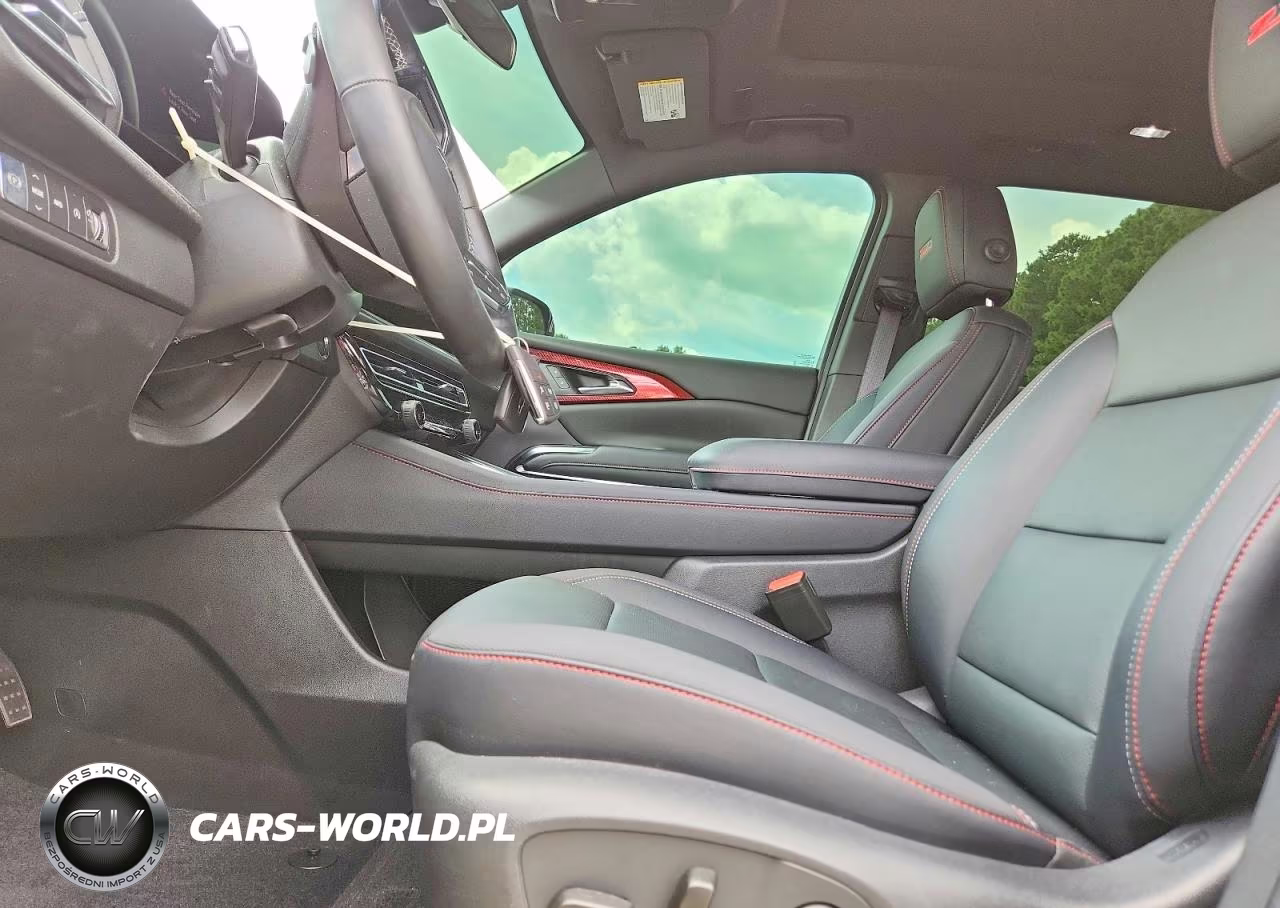 2025 Chevrolet Traverse Z71 VIN:1GNEVJRS1SJ279657 - 7