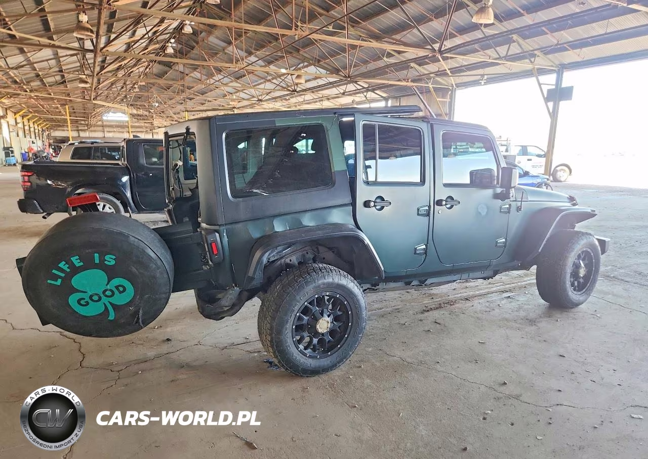 2011 Jeep Wrangler Unlimited Sport VIN:1J4BA3H17BL611255 - 3