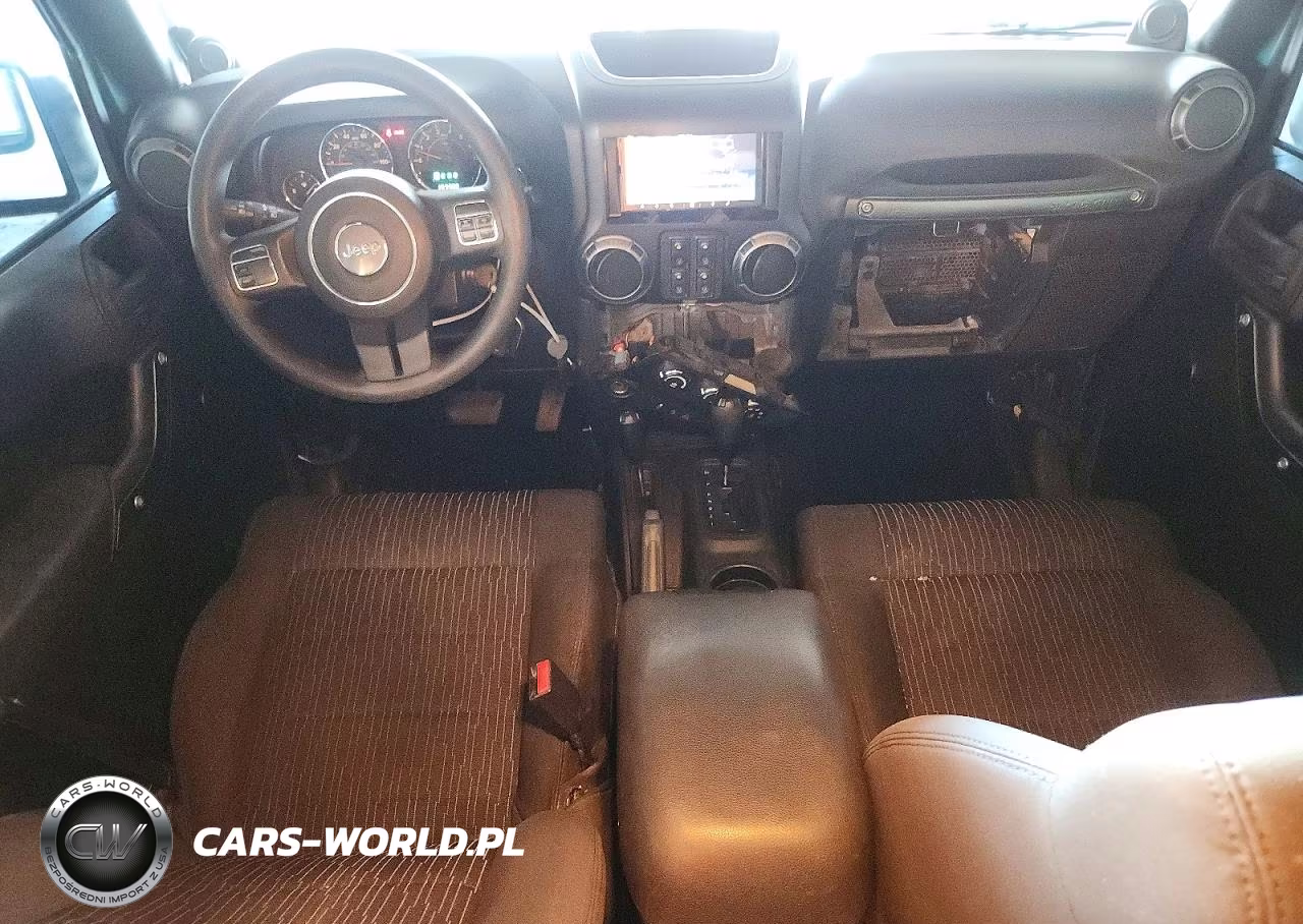2011 Jeep Wrangler Unlimited Sport VIN:1J4BA3H17BL611255 - 8