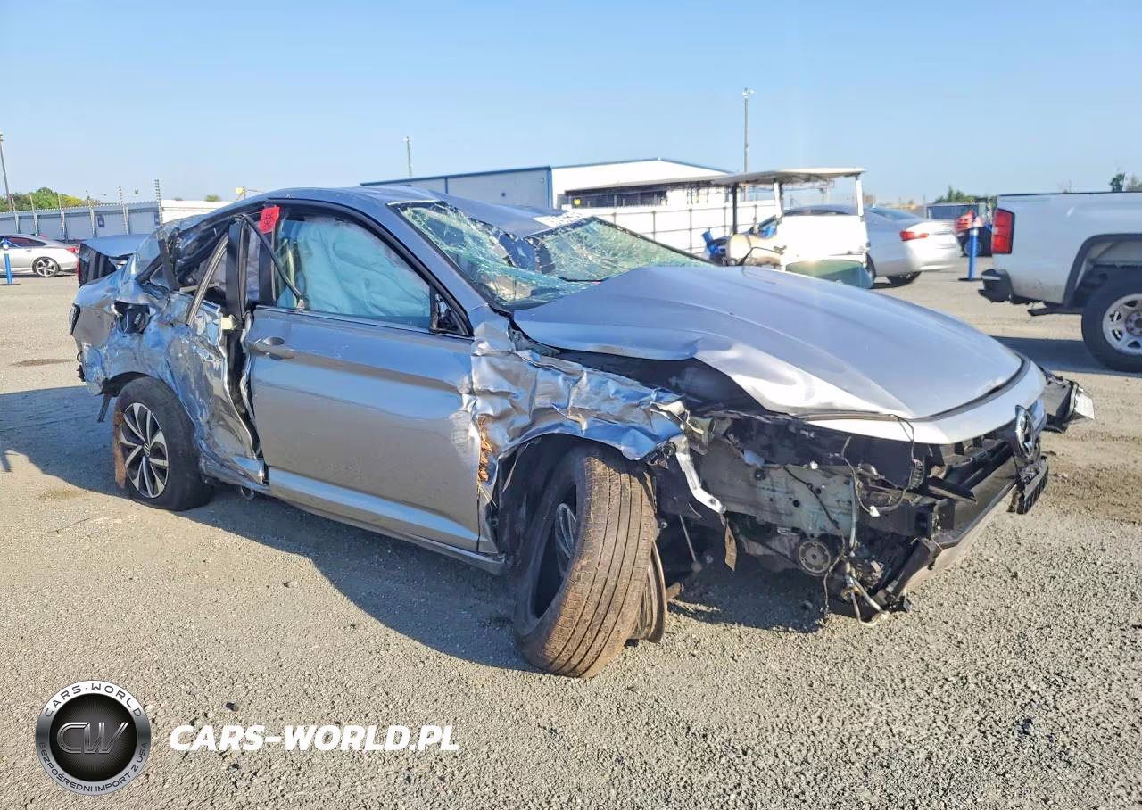 2025 Volkswagen Jetta S VIN:3VW5X7BU6SM055592 - 4