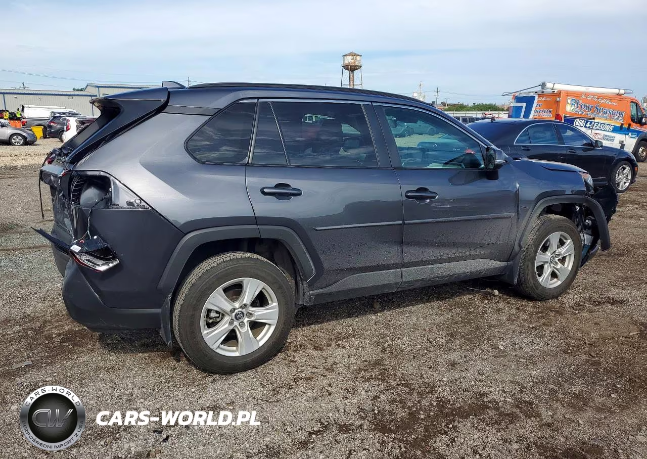 2019 Toyota Rav4 Xle VIN:2T3P1RFV3KW071467 - 3