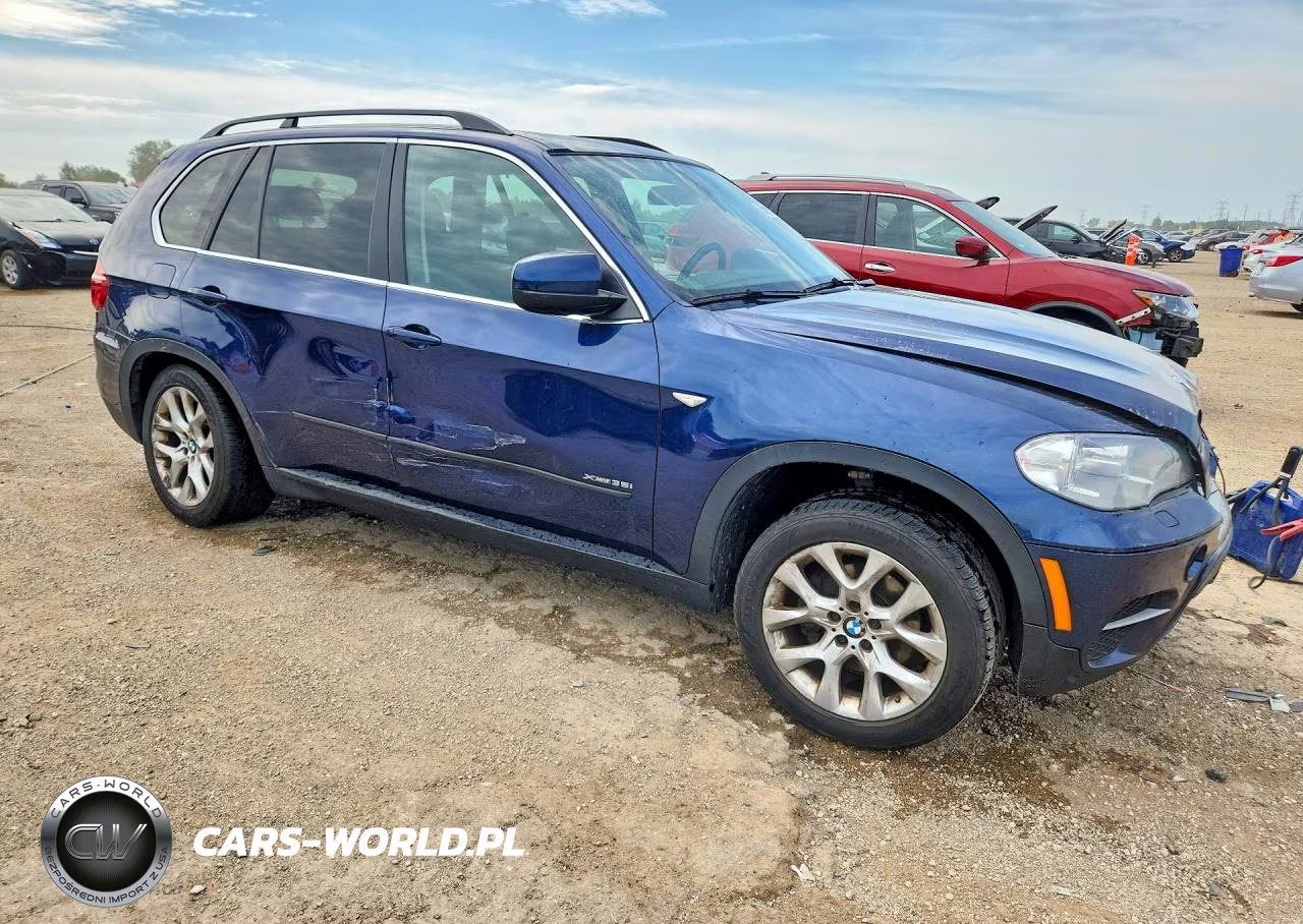 2013 BMW X5 xDrive35I VIN:5UXZV4C54D0E02571 - 4
