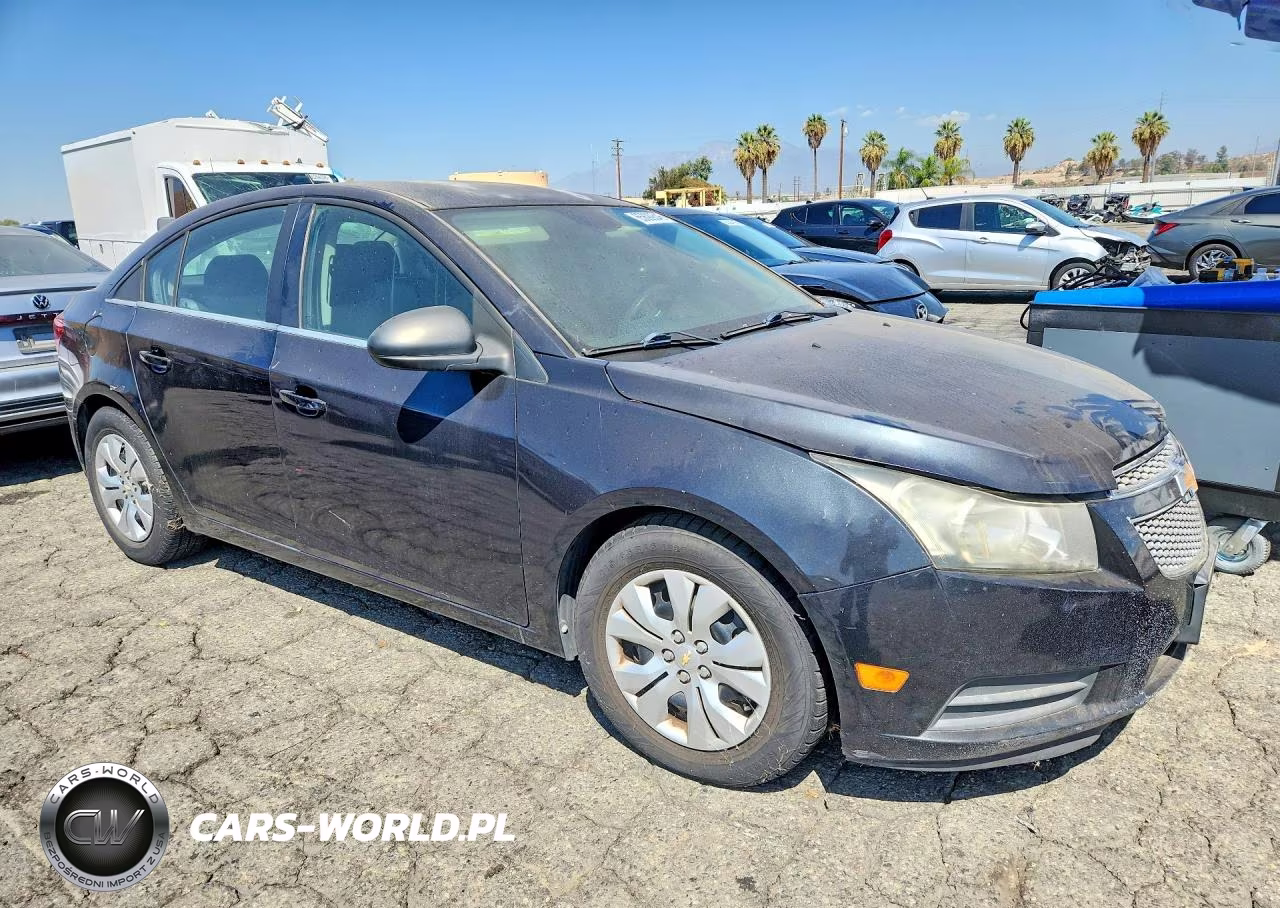 2012 Chevrolet Cruze Ls VIN:1G1PC5SH9C7363312 - 4