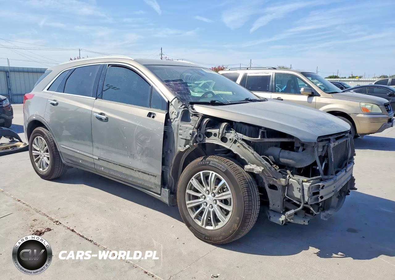 2018 Cadillac Xt5 Luxury VIN:1GYKNCRS1JZ174747 - 4