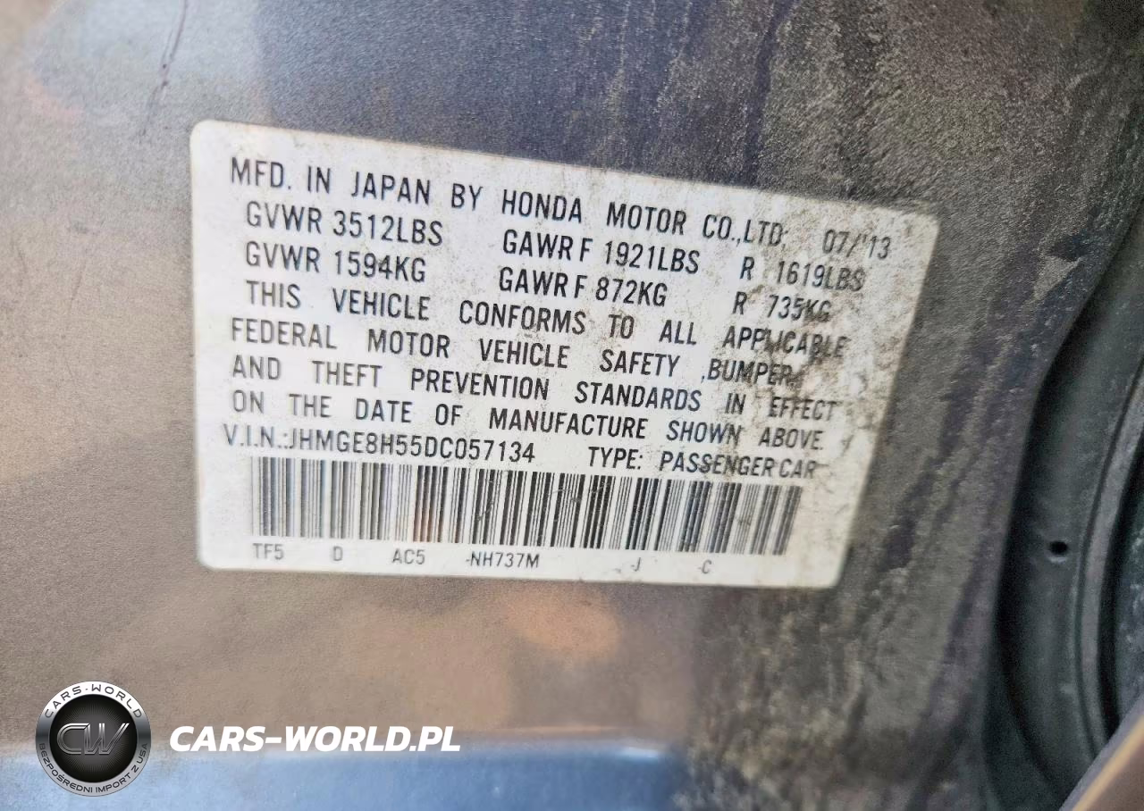2013 Honda Fit Sport VIN:JHMGE8H55DC057134 - 13