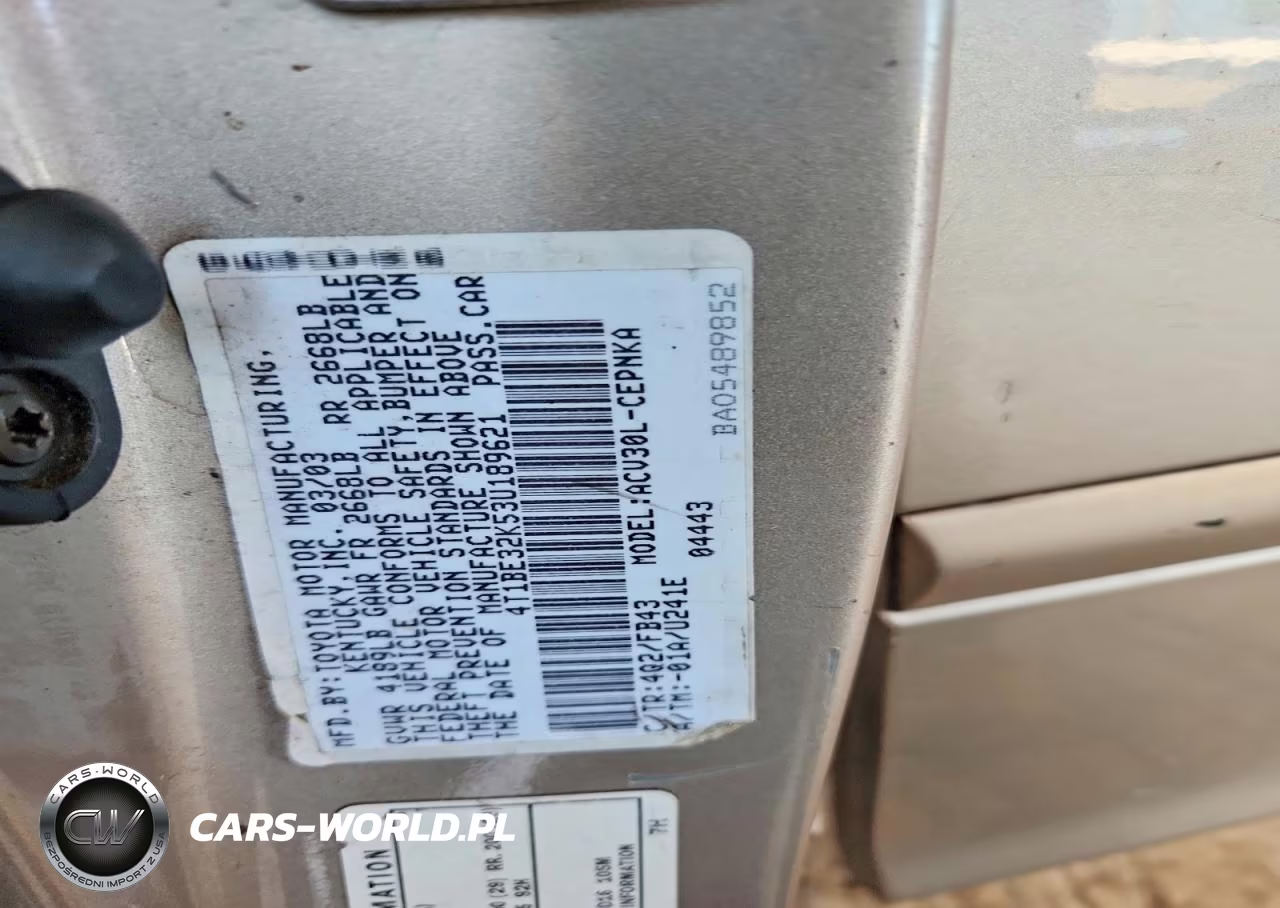2003 Toyota Camry Le VIN:4T1BE32K53U189621 - 12