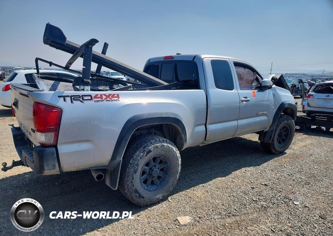 2017 Toyota Tacoma Trd Off-Road VIN:5TFSZ5AN7HX109001 - 3