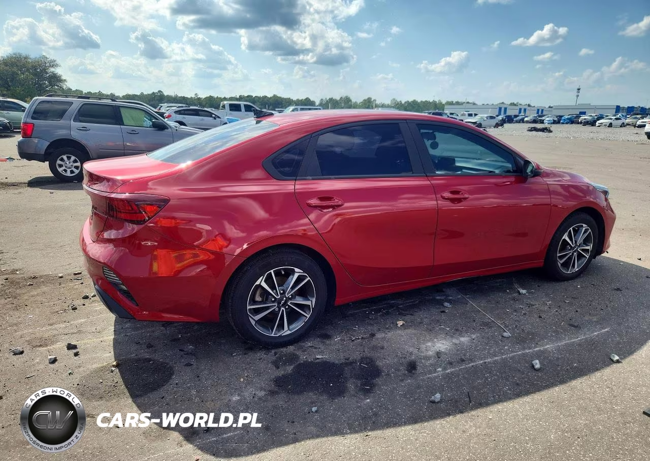 2023 Kia Forte Lxs VIN:3KPF24AD6PE678606 - 3