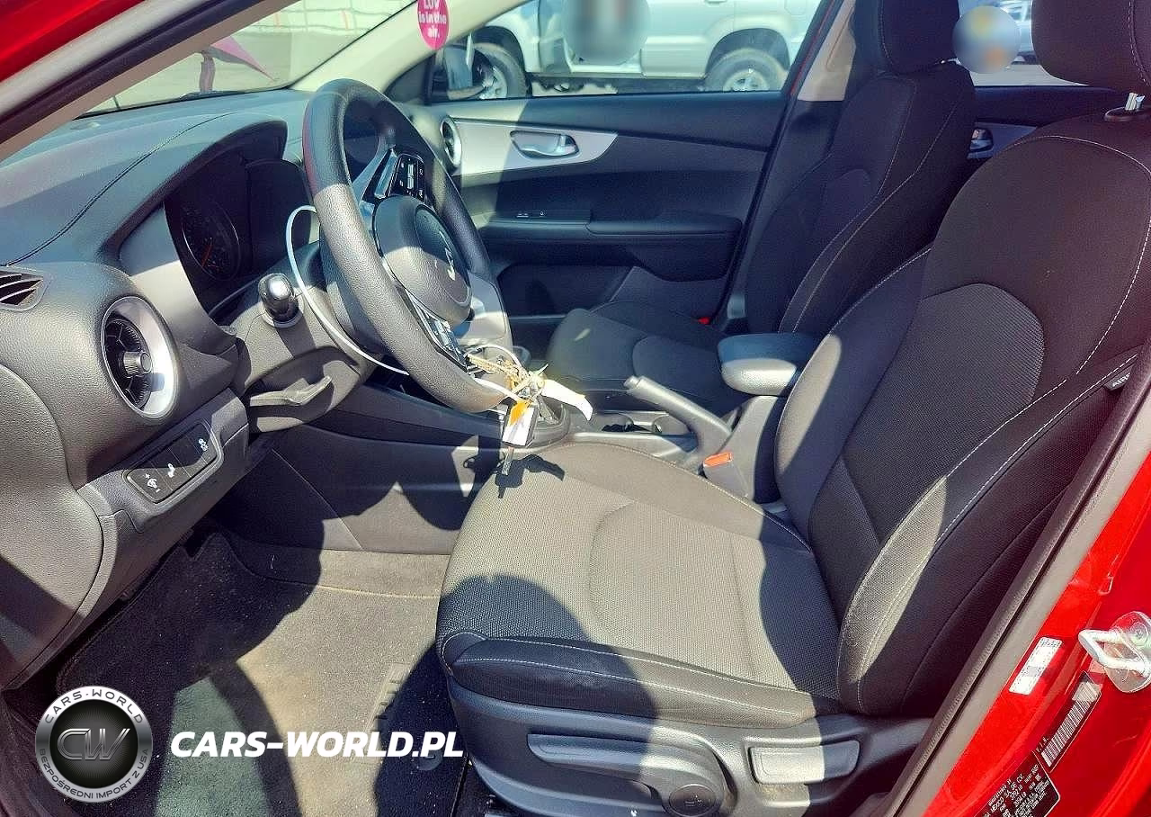 2023 Kia Forte Lxs VIN:3KPF24AD6PE678606 - 7
