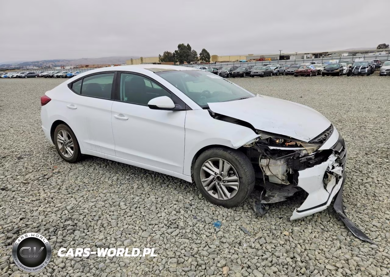 2019 Hyundai Elantra Sel VIN:5NPD84LF9KH428771 - 4