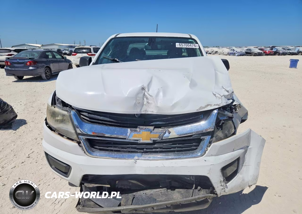 2015 Chevrolet Colorado VIN:1GCHSAEA9F1174978 - 5