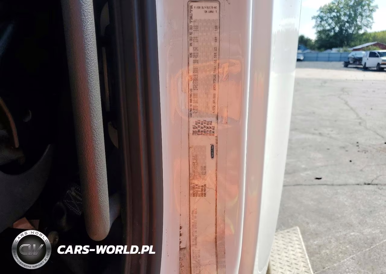 2008 Freightliner Cascadia 1 - Truck Chassis VIN:1FUJGLCK48LZ65901 - 13
