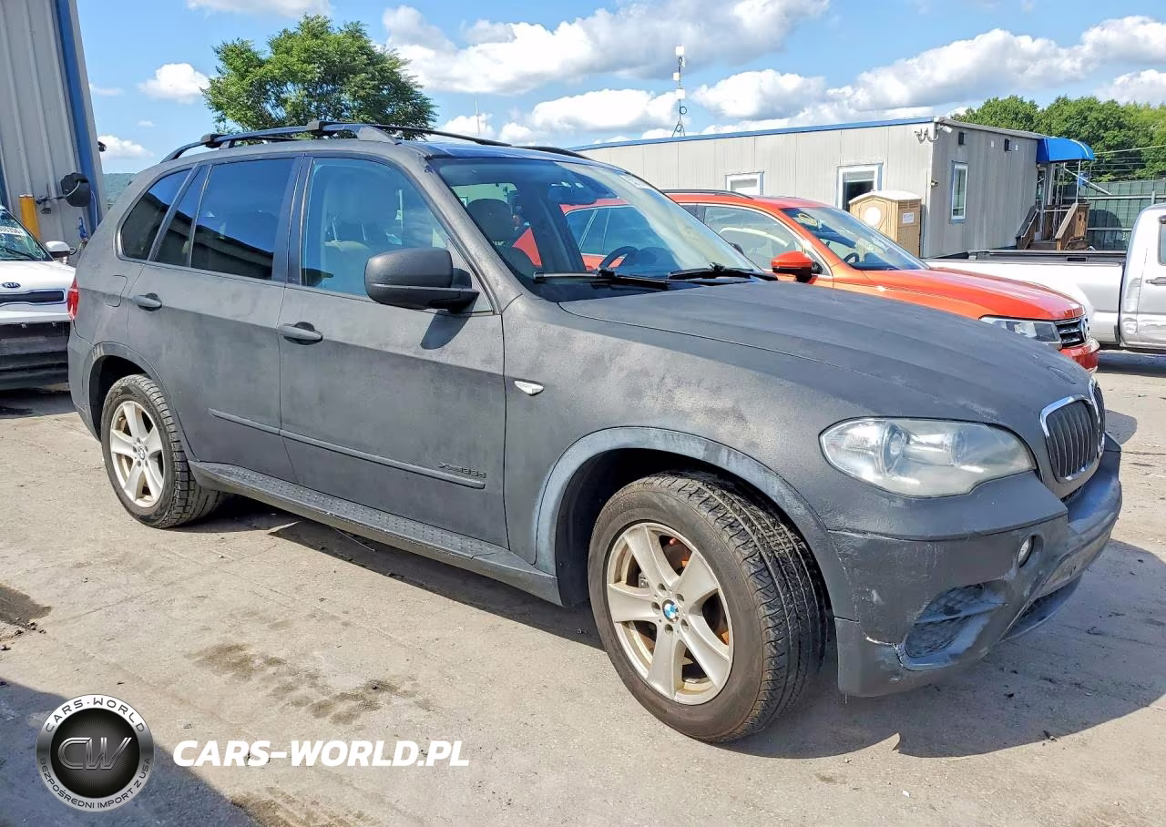 2012 BMW X5 xDrive35D VIN:5UXZW0C58CL670085 - 4