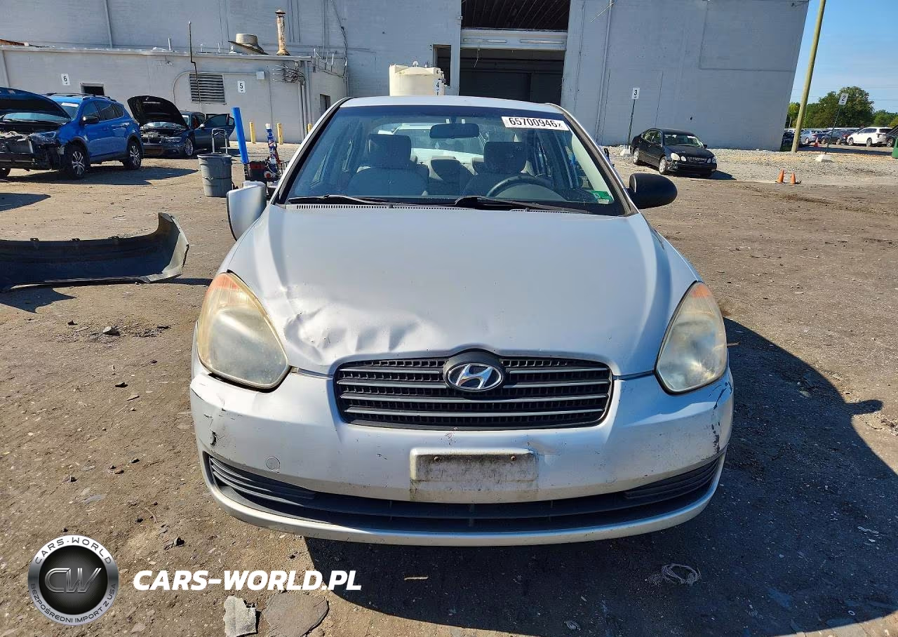 2009 Hyundai Accent Gls VIN:KMHCN46C99U373241 - 5