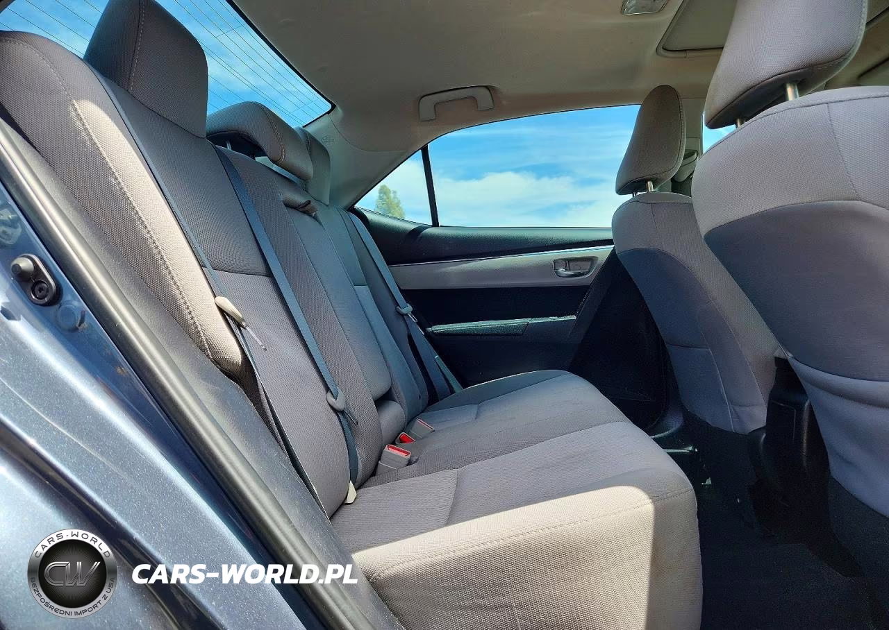 2015 Toyota Corolla Le Plus VIN:2T1BURHE4FC324813 - 10