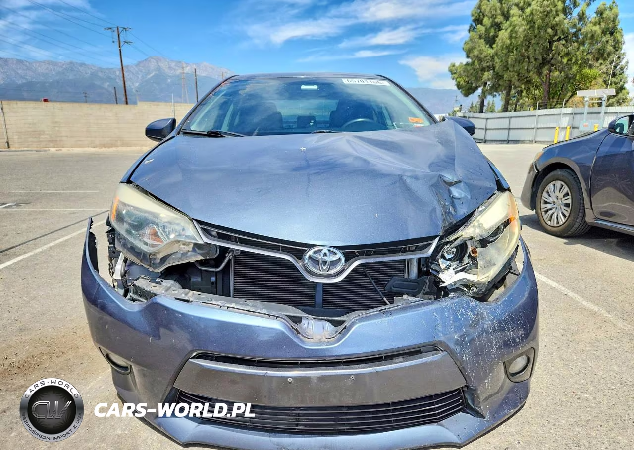 2015 Toyota Corolla Le Plus VIN:2T1BURHE4FC324813 - 5