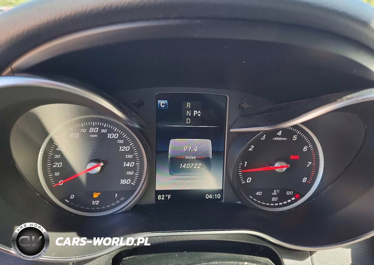 2017 Mercedes-Benz C 300 4Matic VIN:55SWF4KB9HU214916 - 9