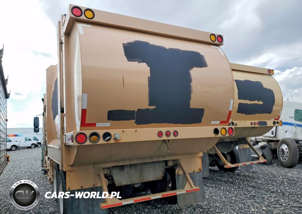 2011 International 4400 Refuse Truck VIN:1HTMKAAN8BH329872 - 2