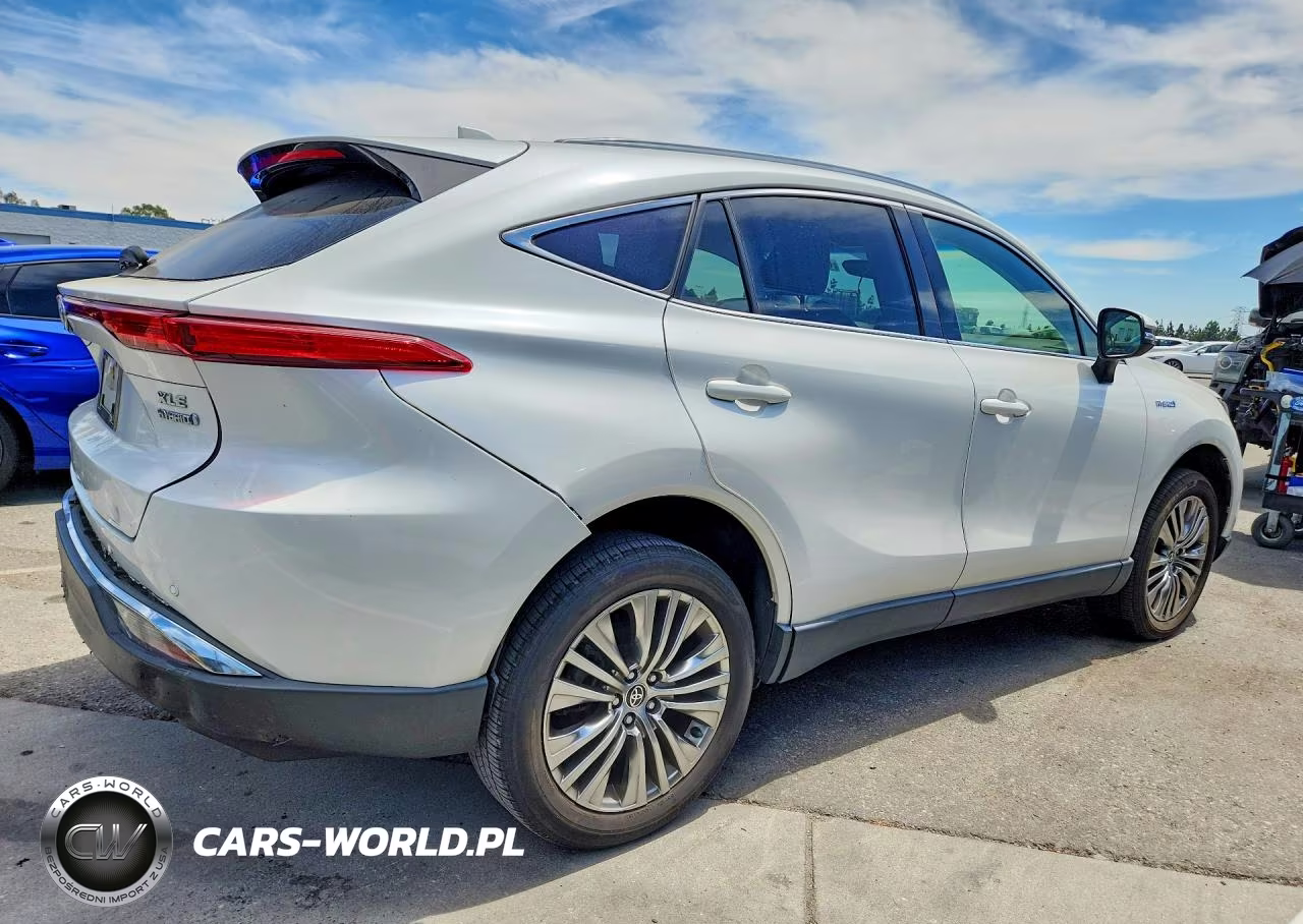 2021 Toyota Venza Xle VIN:JTEAAAAHXMJ050489 - 3