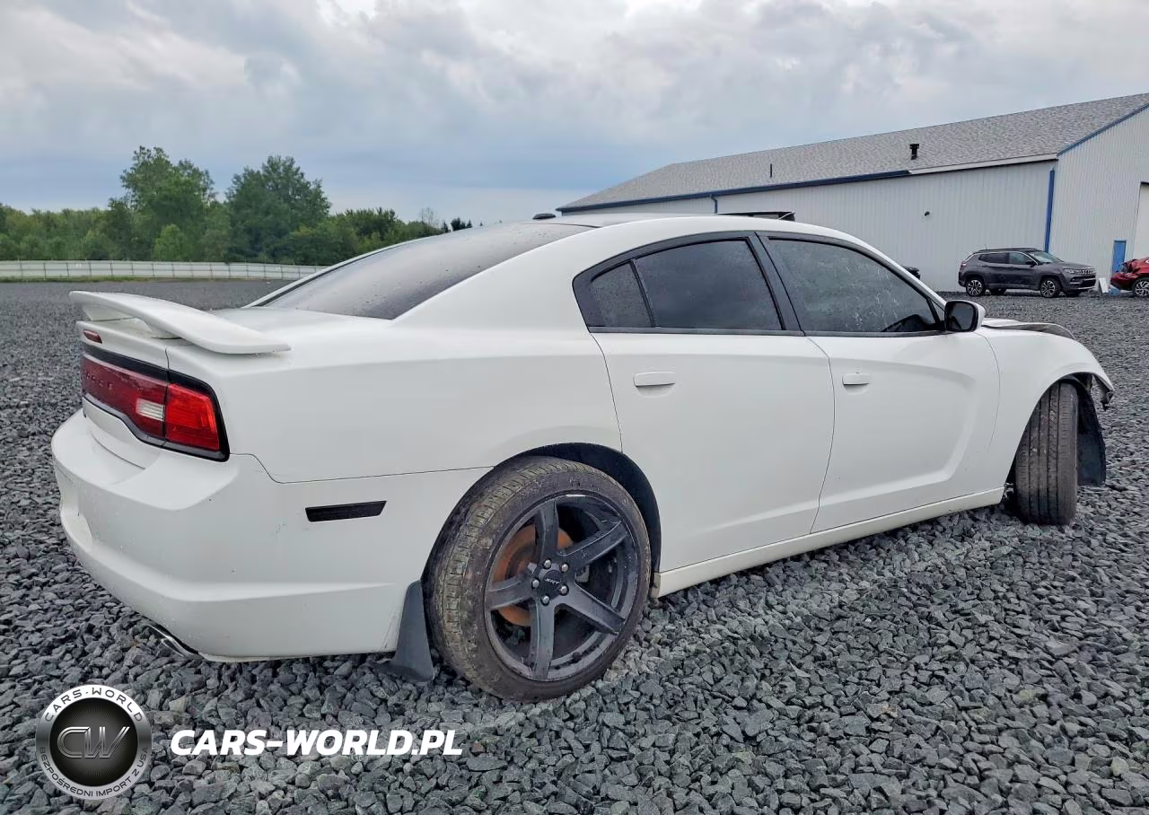 2013 Dodge Charger Sxt VIN:2C3CDXJG3DH538591 - 3