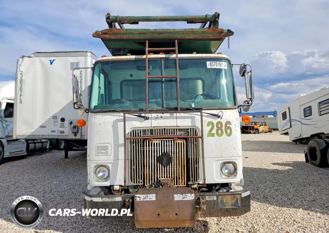 1999 Volvo Xpeditor Wx VIN:4VMDCMHEXXN771809 - 5