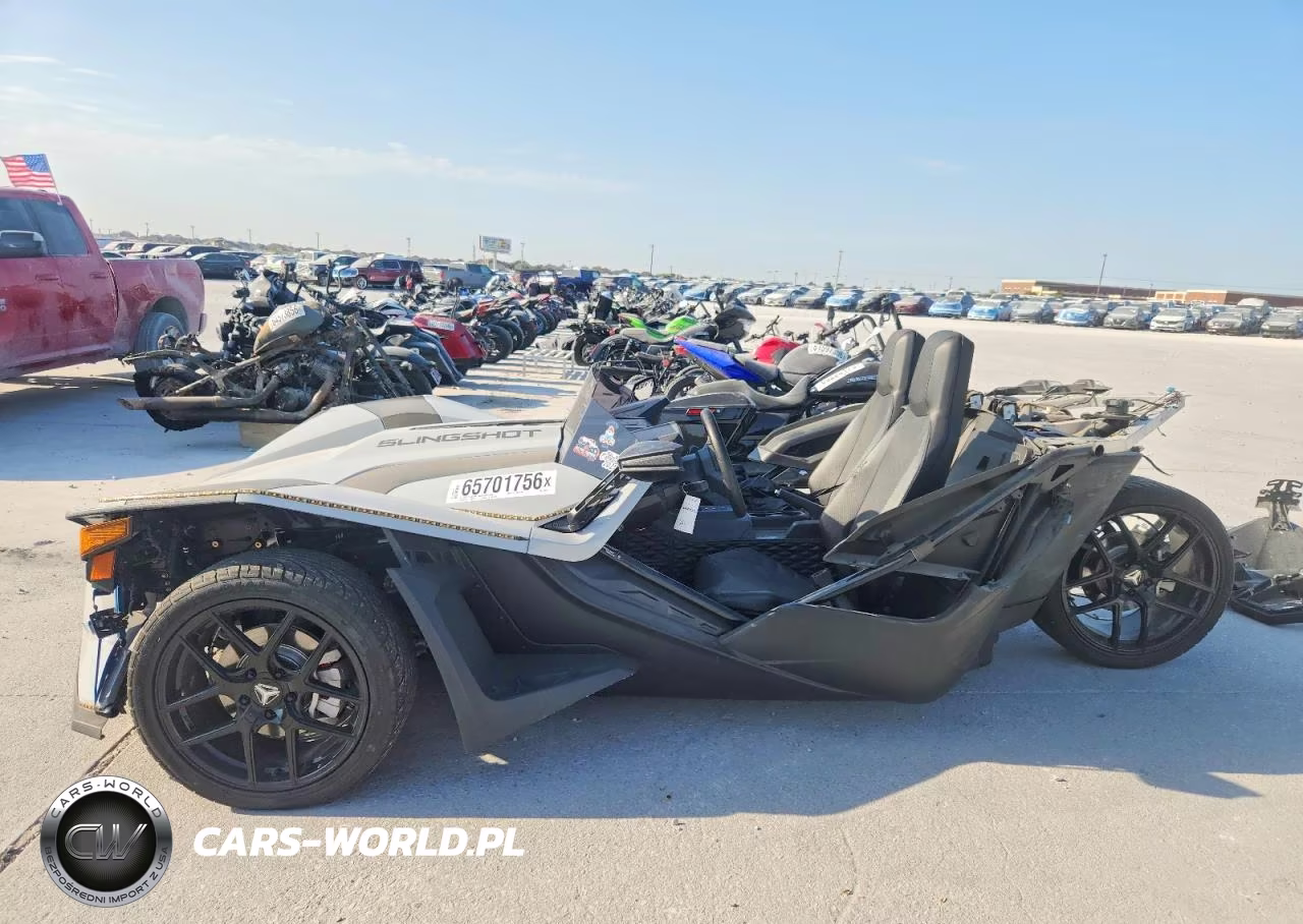 2022 Polaris Slingshot S VIN:57XAASHDXN8150685 - 3