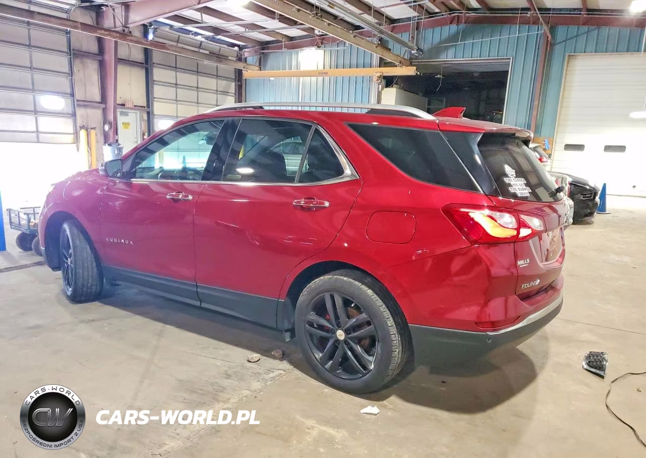 2018 Chevrolet Equinox Premier VIN:2GNAXVEV8J6263614 - 2