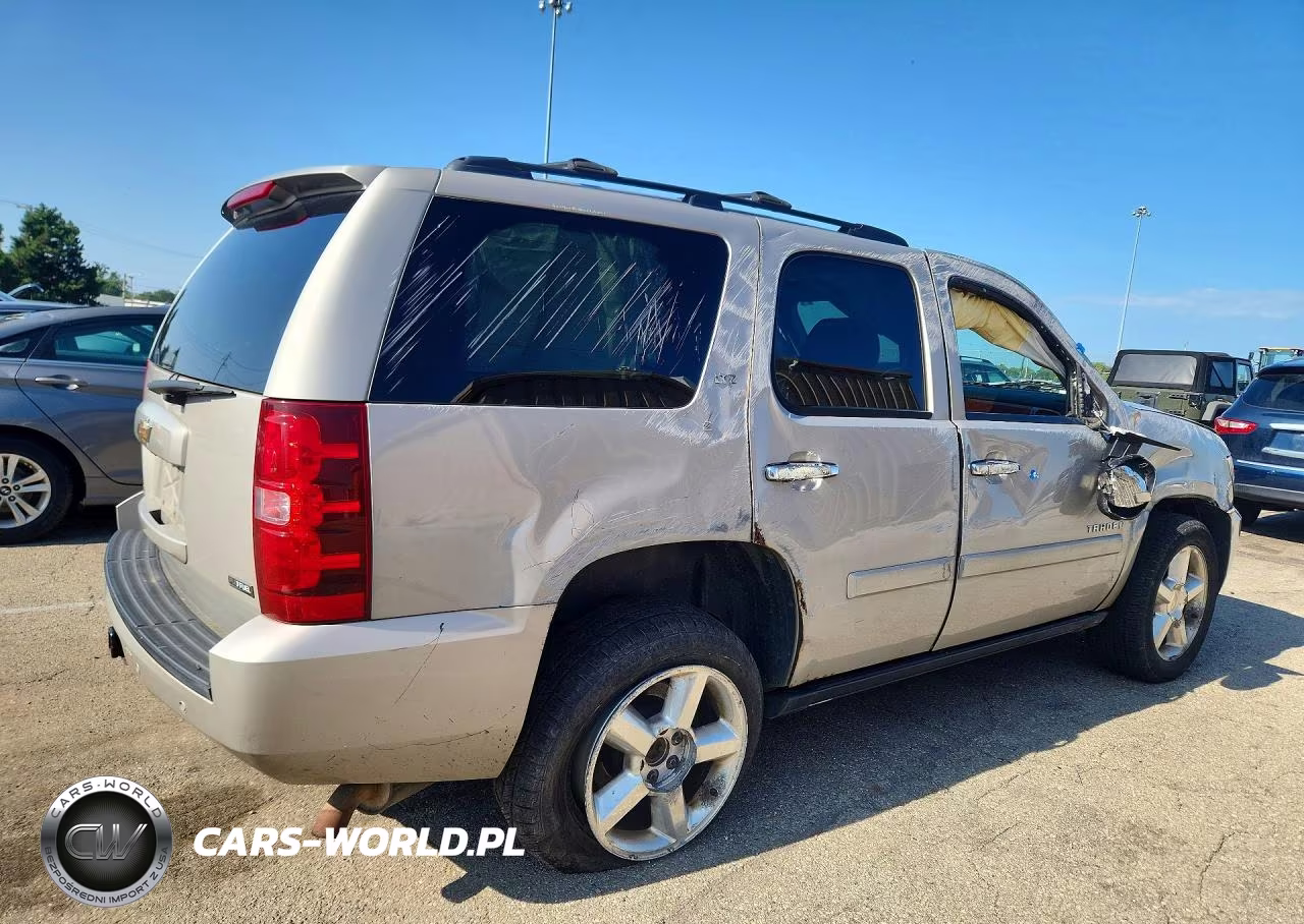 2007 Chevrolet Tahoe K1500 VIN:1GNFK13007J384105 - 3