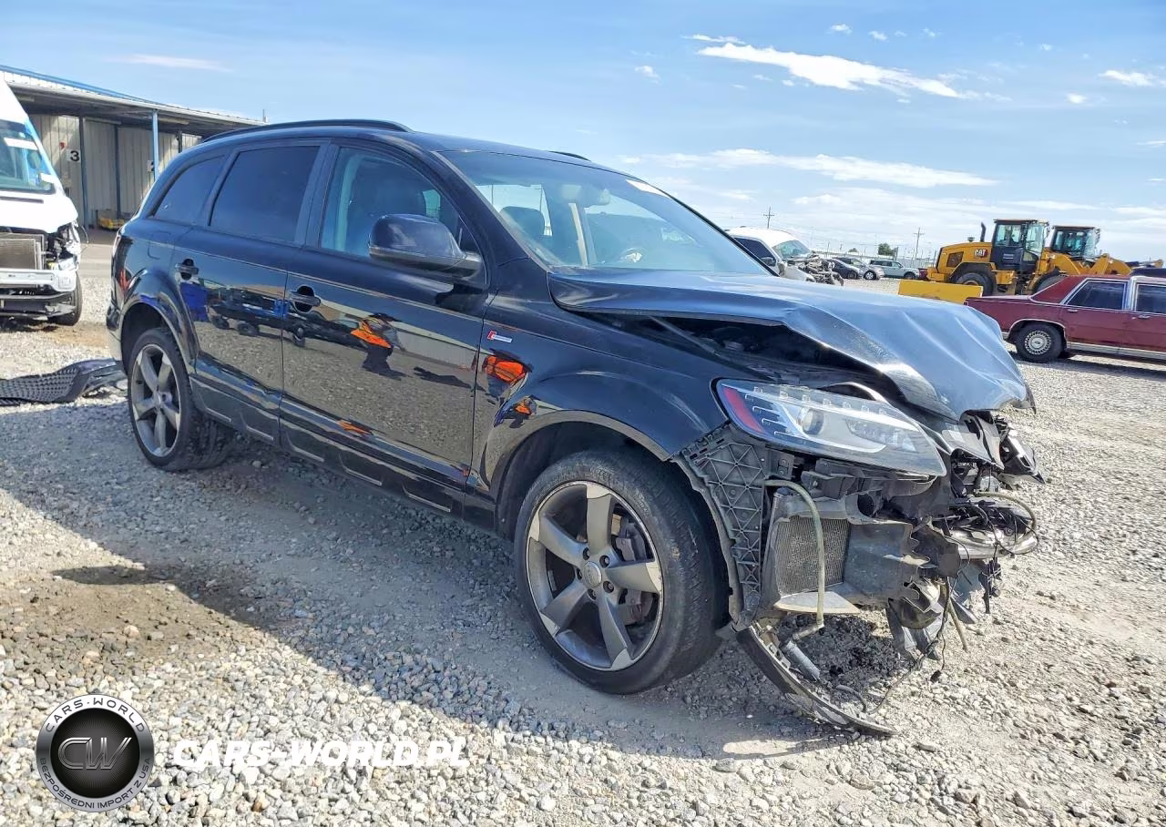 2014 Audi Q7 Premium VIN:WA1CGAFEXED012944 - 4