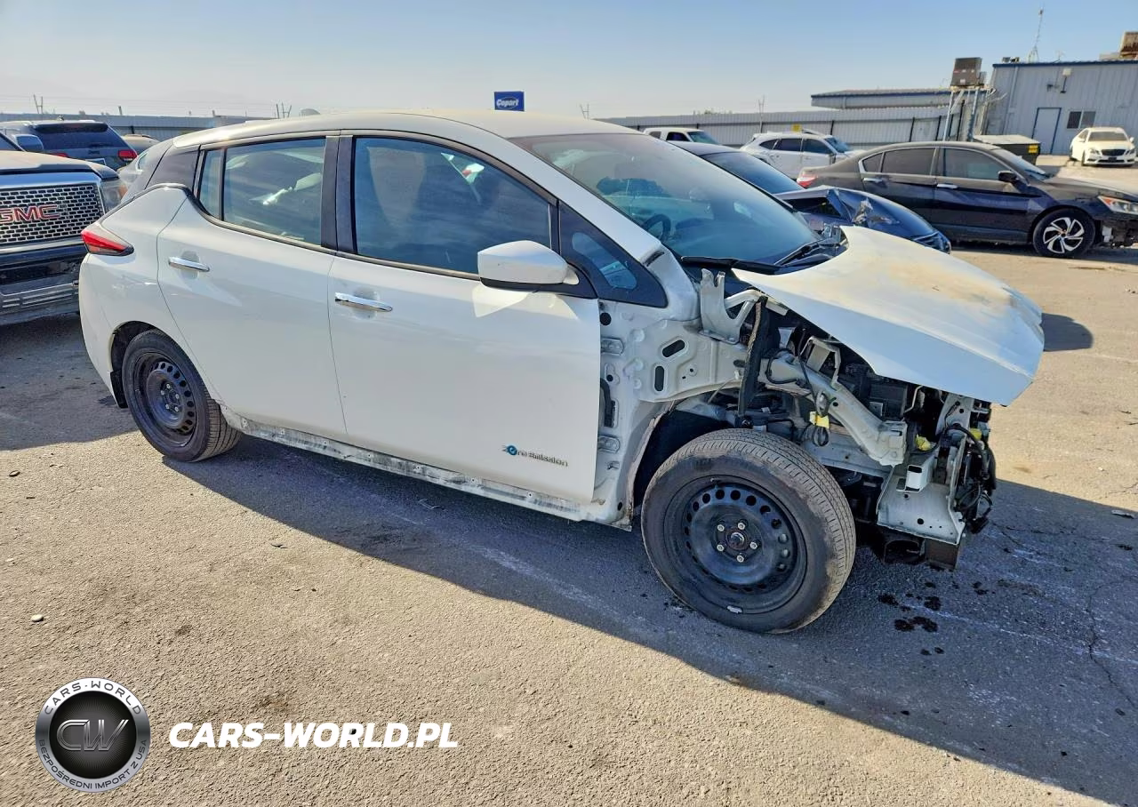 2019 Nissan Leaf S VIN:1N4AZ1CP4KC310538 - 4