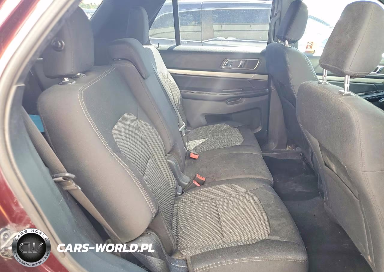 2019 Ford Explorer Xlt VIN:1FM5K8D82KGA50368 - 10