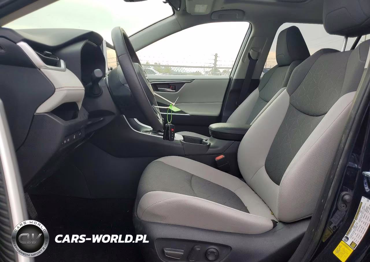 2025 Toyota Rav4 Hybrid Xle VIN:2T3RWRFVXSW270154 - 7