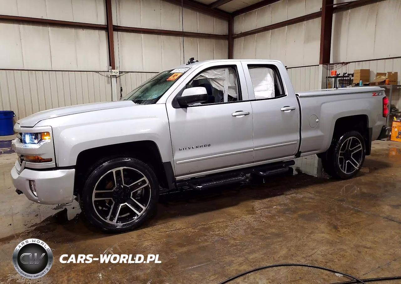 2018 Chevrolet Silverado K1500 Lt – zdjęcie 1 z 12