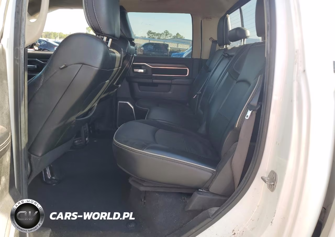 2020 Ram 2500 VIN:3C6UR5FL7LG110962 - 18