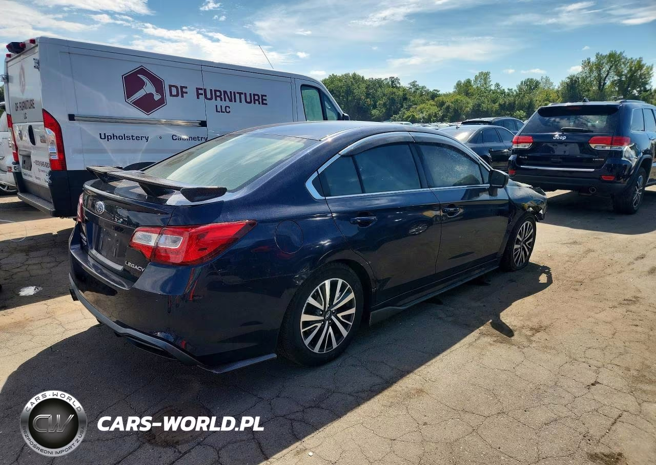 2018 Subaru Legacy 2.5I VIN:4S3BNAB64J3042995 - 3
