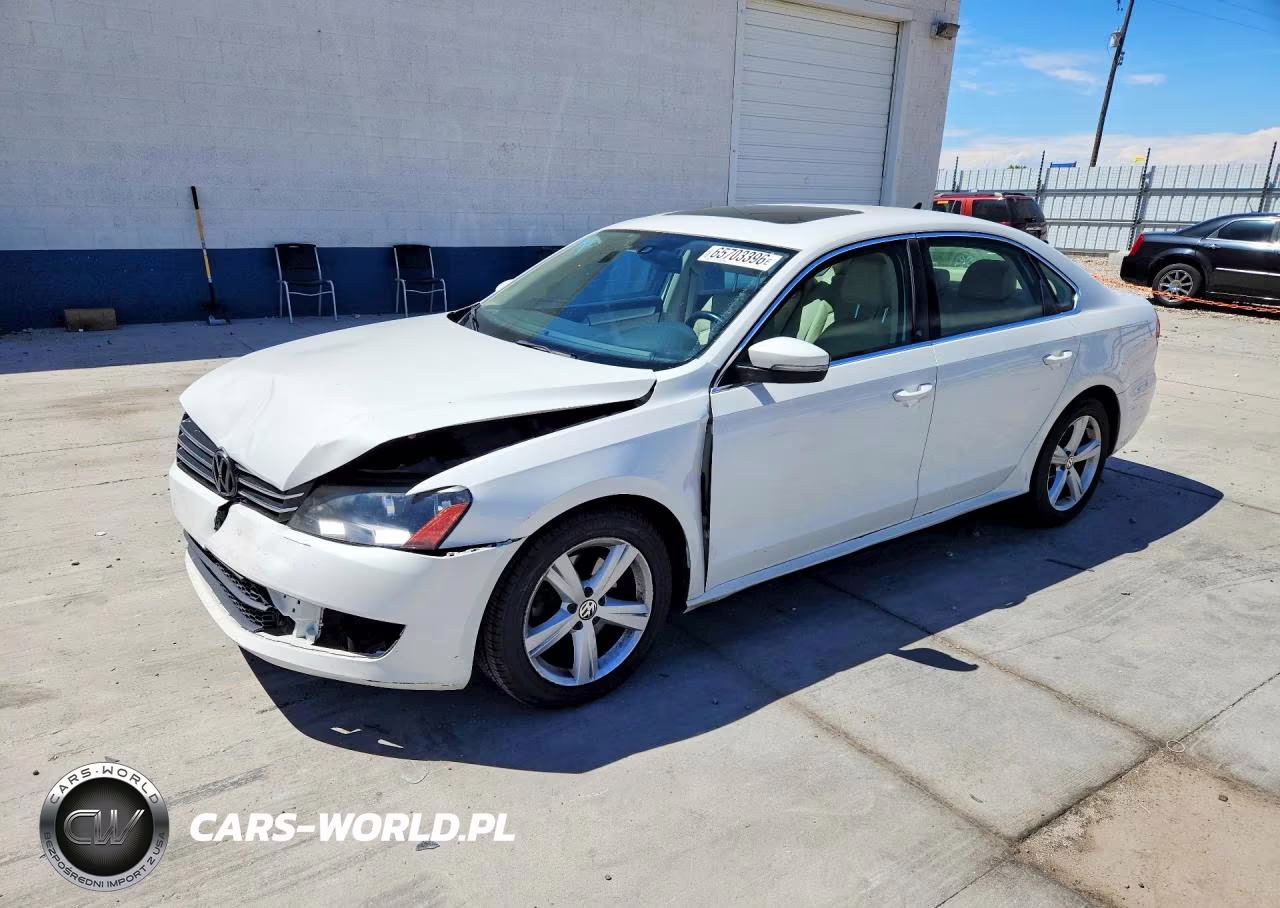 2013 Volkswagen Passat Se VIN:1VWBH7A31DC127005 - 1