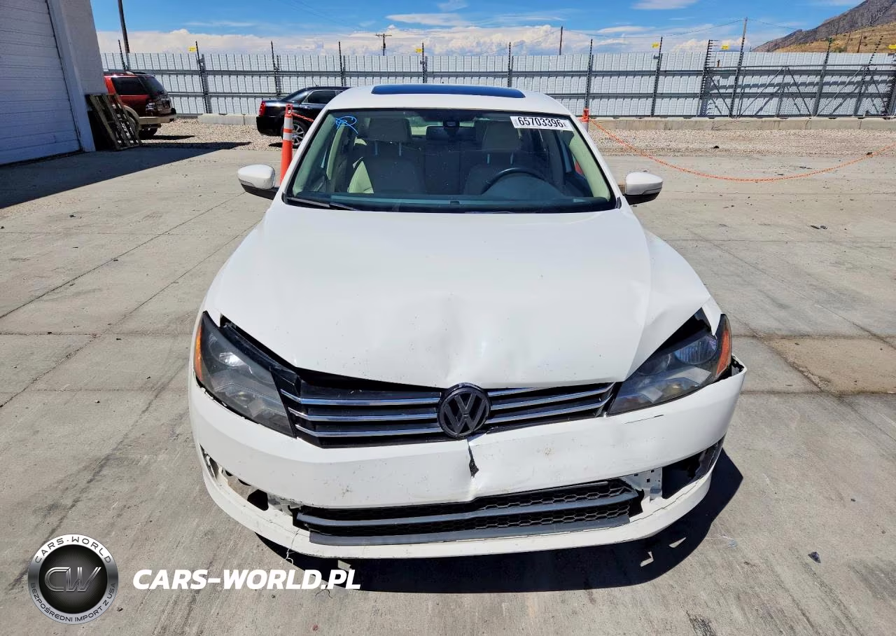 2013 Volkswagen Passat Se VIN:1VWBH7A31DC127005 - 5