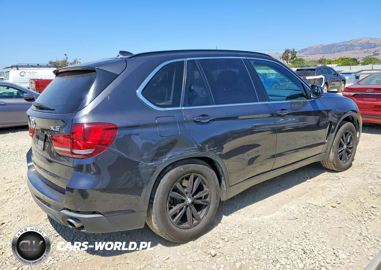 2015 BMW X5 xDrive35I VIN:5UXKR0C54F0K64058 - 3