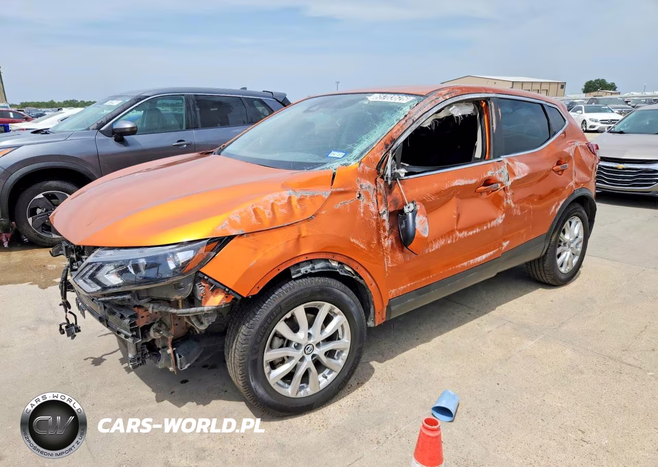 2022 Nissan Rogue Sport S