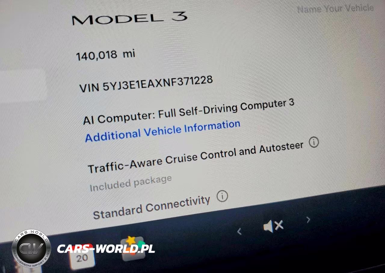 2022 Tesla Model 3 VIN:5YJ3E1EAXNF371228 - 9