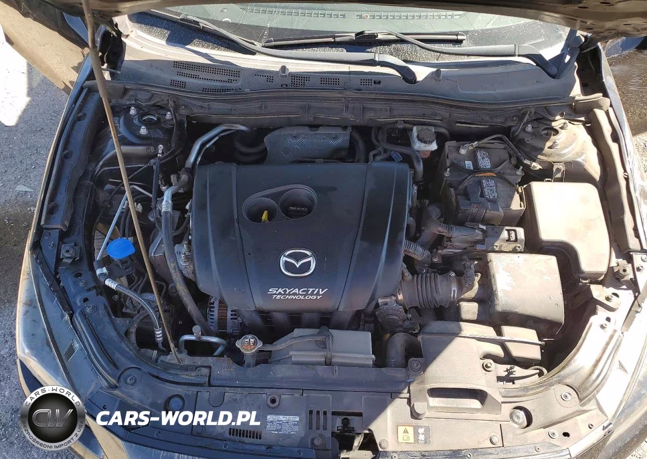 2018 Mazda 3 Sport VIN:3MZBN1U73JM185793 - 11