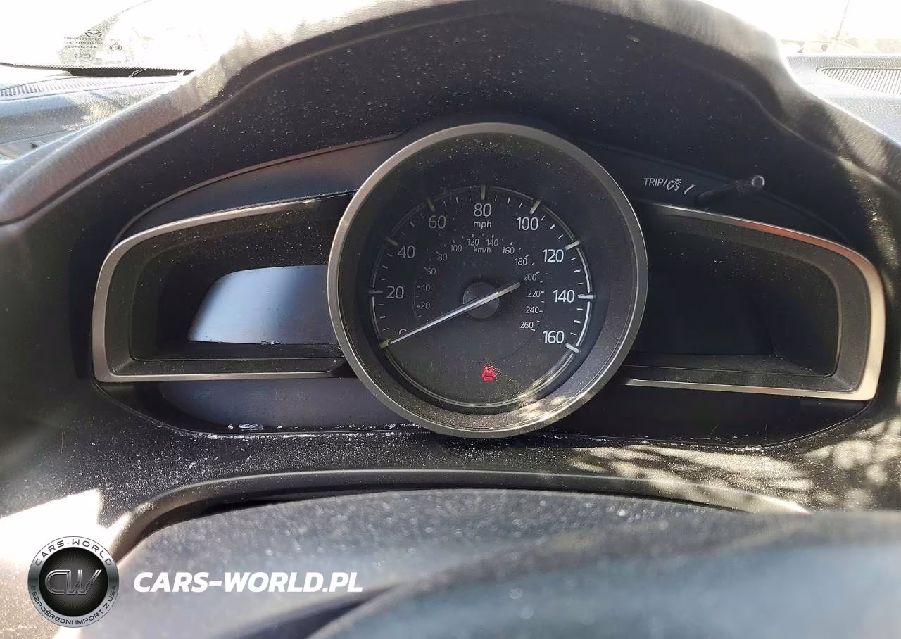 2018 Mazda 3 Sport VIN:3MZBN1U73JM185793 - 9