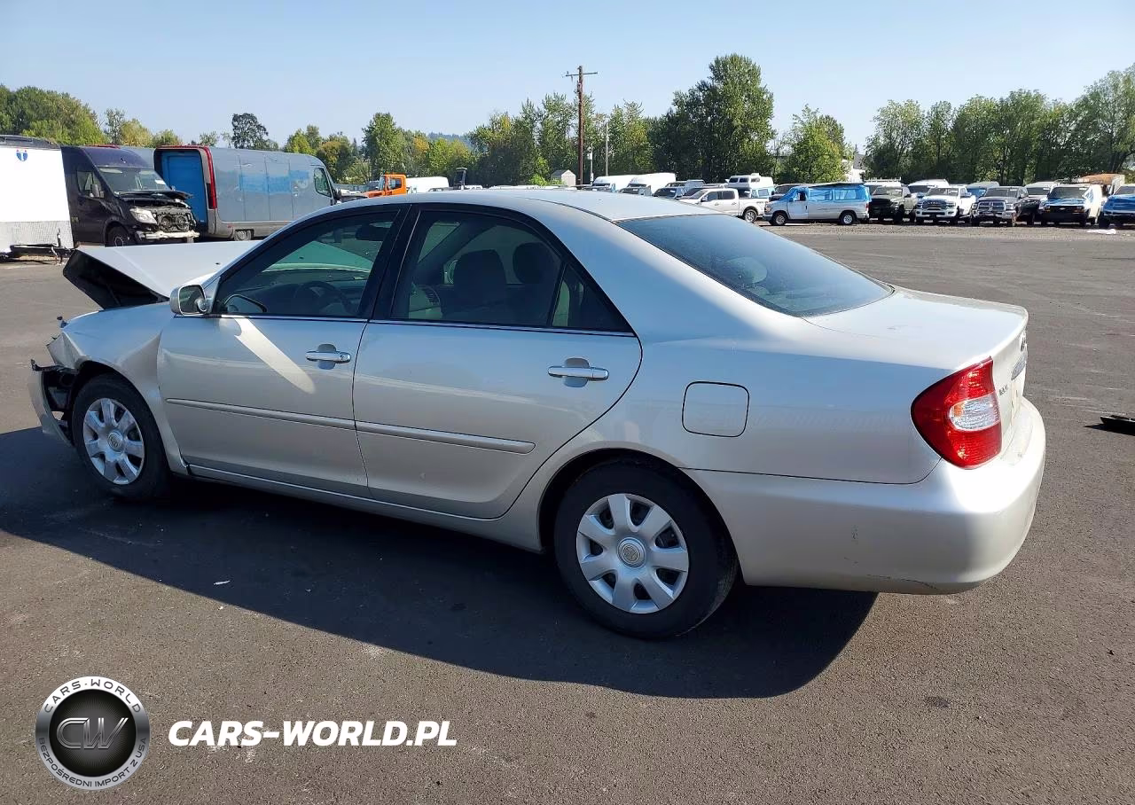 2003 Toyota Camry Le VIN:4T1BE32K83U768246 - 2