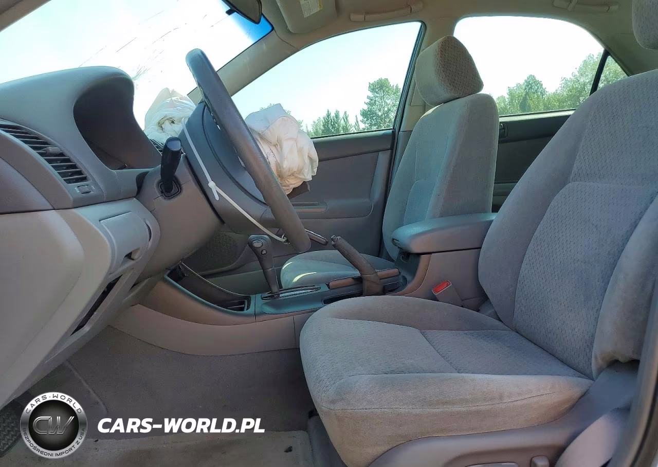 2003 Toyota Camry Le VIN:4T1BE32K83U768246 - 7